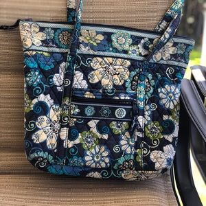 VERA BRADLEY PURSE
